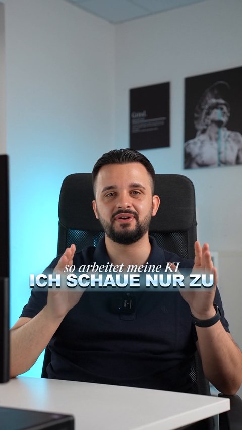 Ein Reel aus der cutENGINE: Arbnor im Büro, darüber ein Untertitel in zwei Zeilen